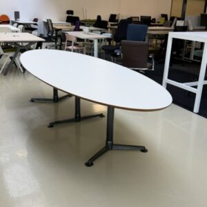 Vergadertafel Artifort | 320x120cm