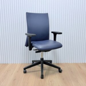 Bureaustoel Comforto Haworth D5585 | Blauw Leer | NEN 1335 gecertificeerd