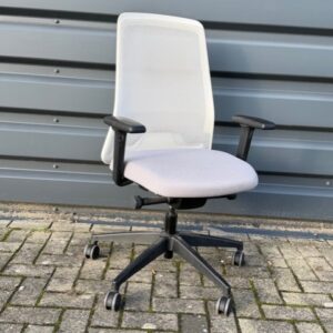 Bureaustoel Interstuhl New Every | NEN 1335 gecertificeerd
