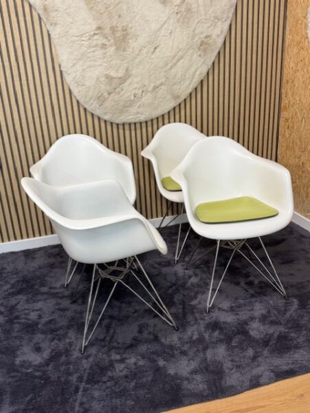 Design stoelen |  Vitra look | Set van 4