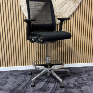 Bureaustoel Steelcase Think | extra hoog | voetring